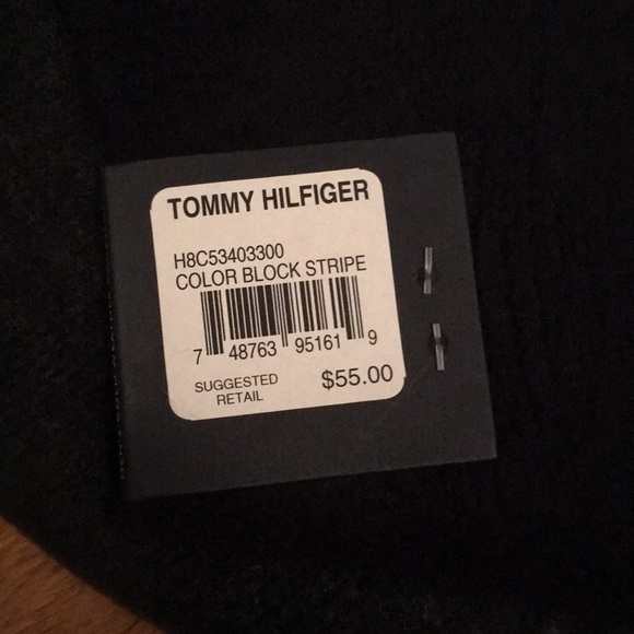 NWT Tommy Hilfiger color block scarf - Picture 2 of 3